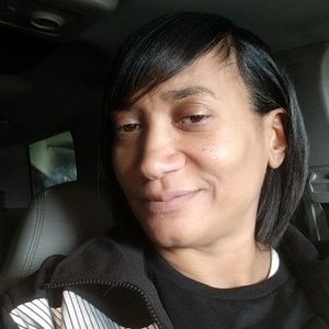 Meet your Posher, Deana